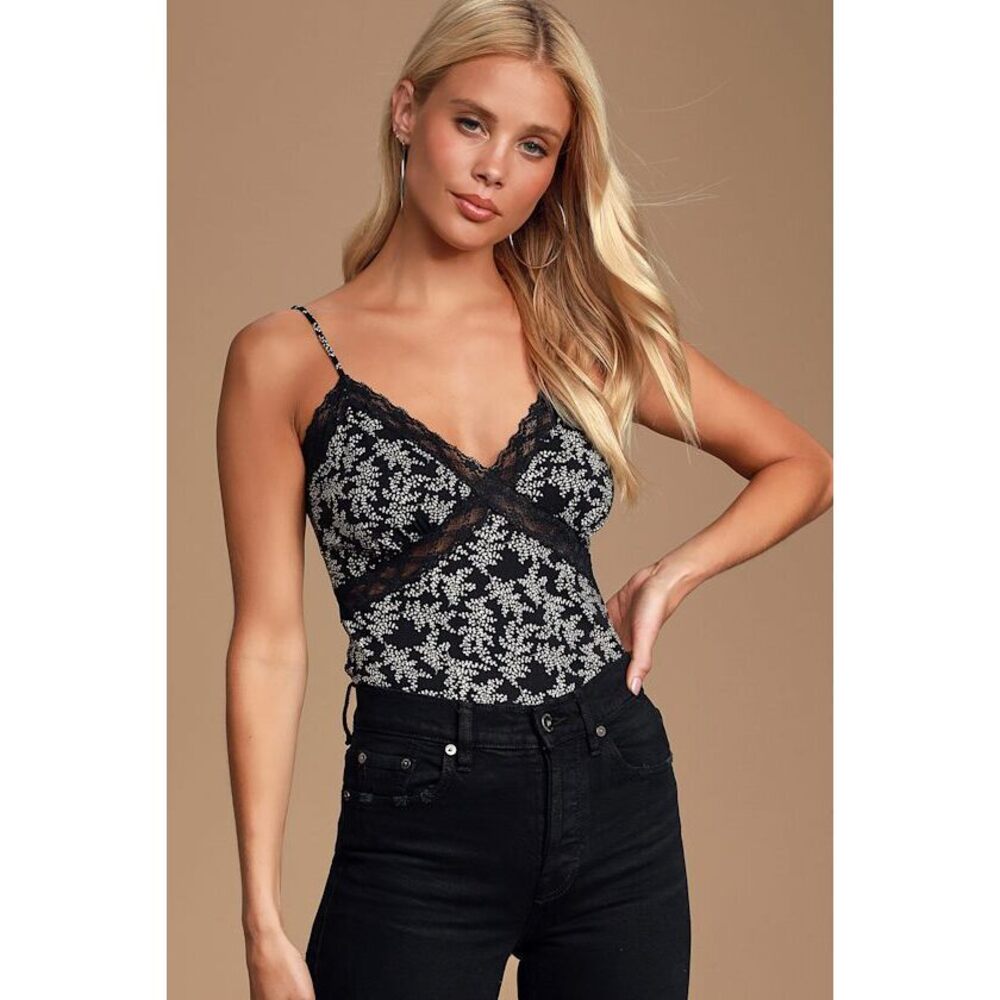 Lulus Harmony Black Floral Print Lace Cami - Size S